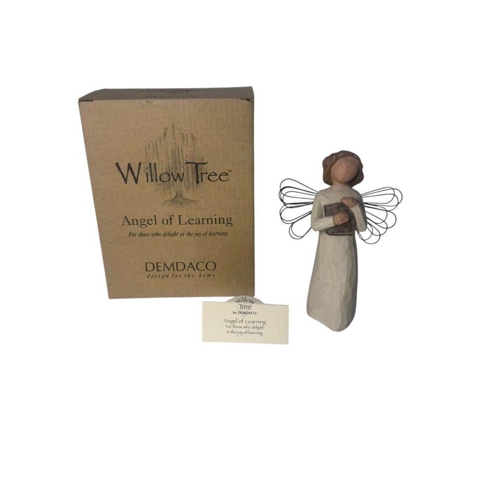 Willow Tree Demdaco " Love Of Learning" Fig W Book. Susan Lordi. H.Painted 2005